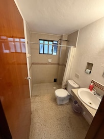 Washroom & Toilet 🚾