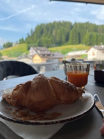 Smuk morgenmadsudsigt