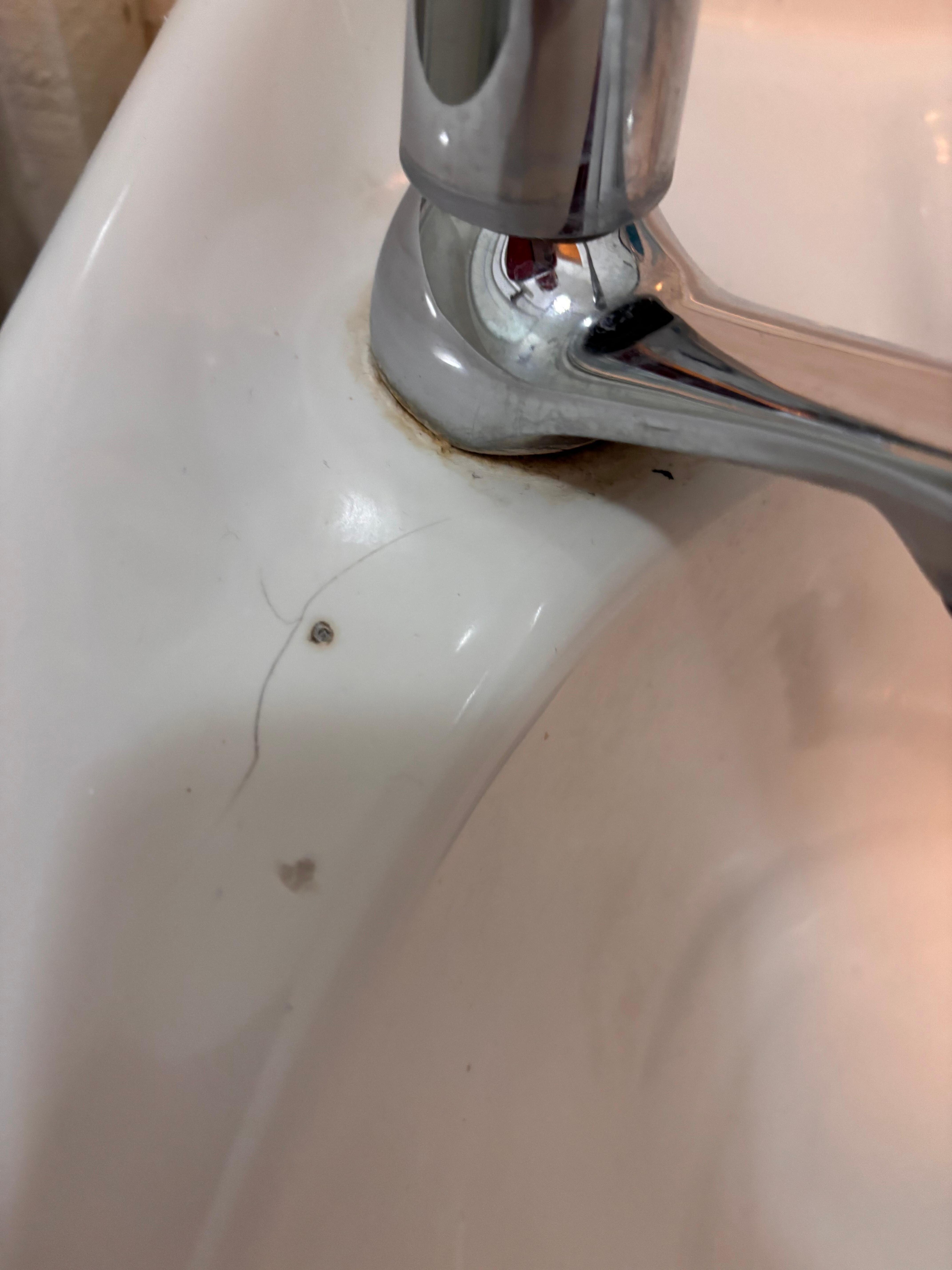 Dirty sink