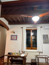 Stark lighting
