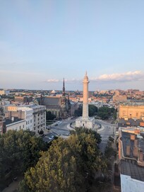 Photo taken of the Washington Monument, Mt Vernon, from room 1406.