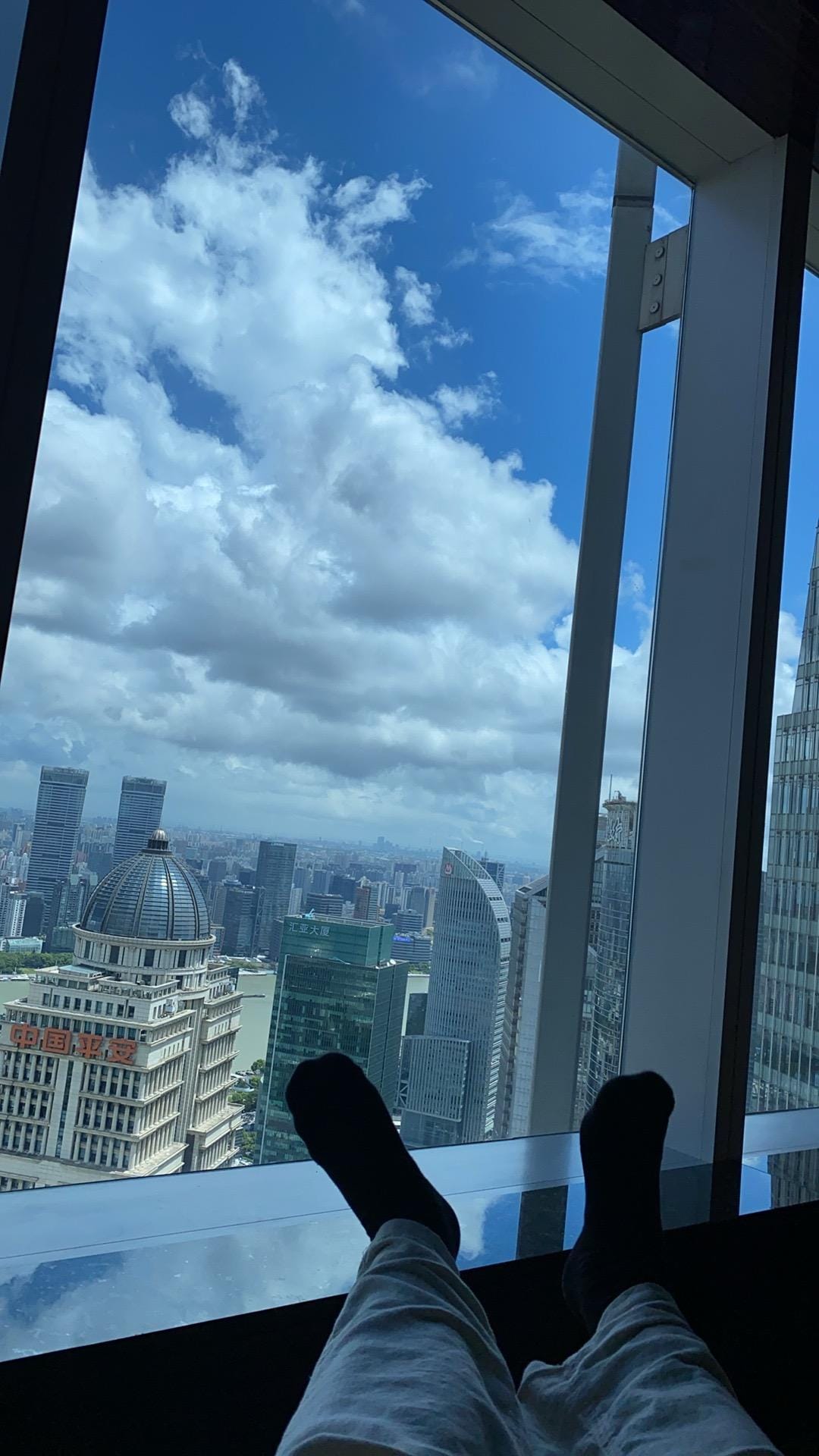 Maisemista sai nauttia rennosti myös lepotuolissa ja huoneiston ilmastoinnin jyllätessä. 