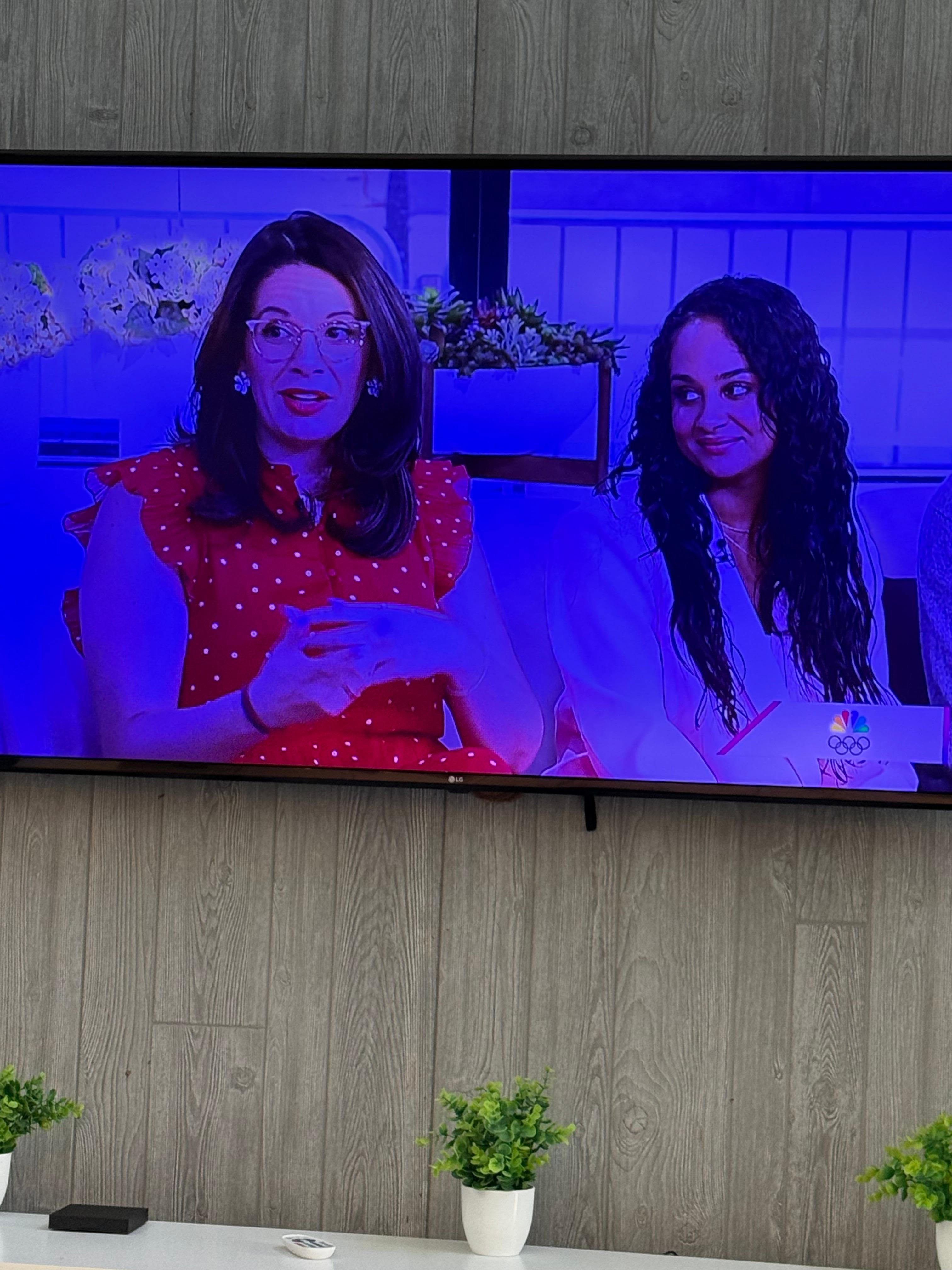 The main TV color was broken. 