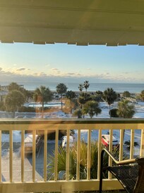 And the snow didn’t last lobg