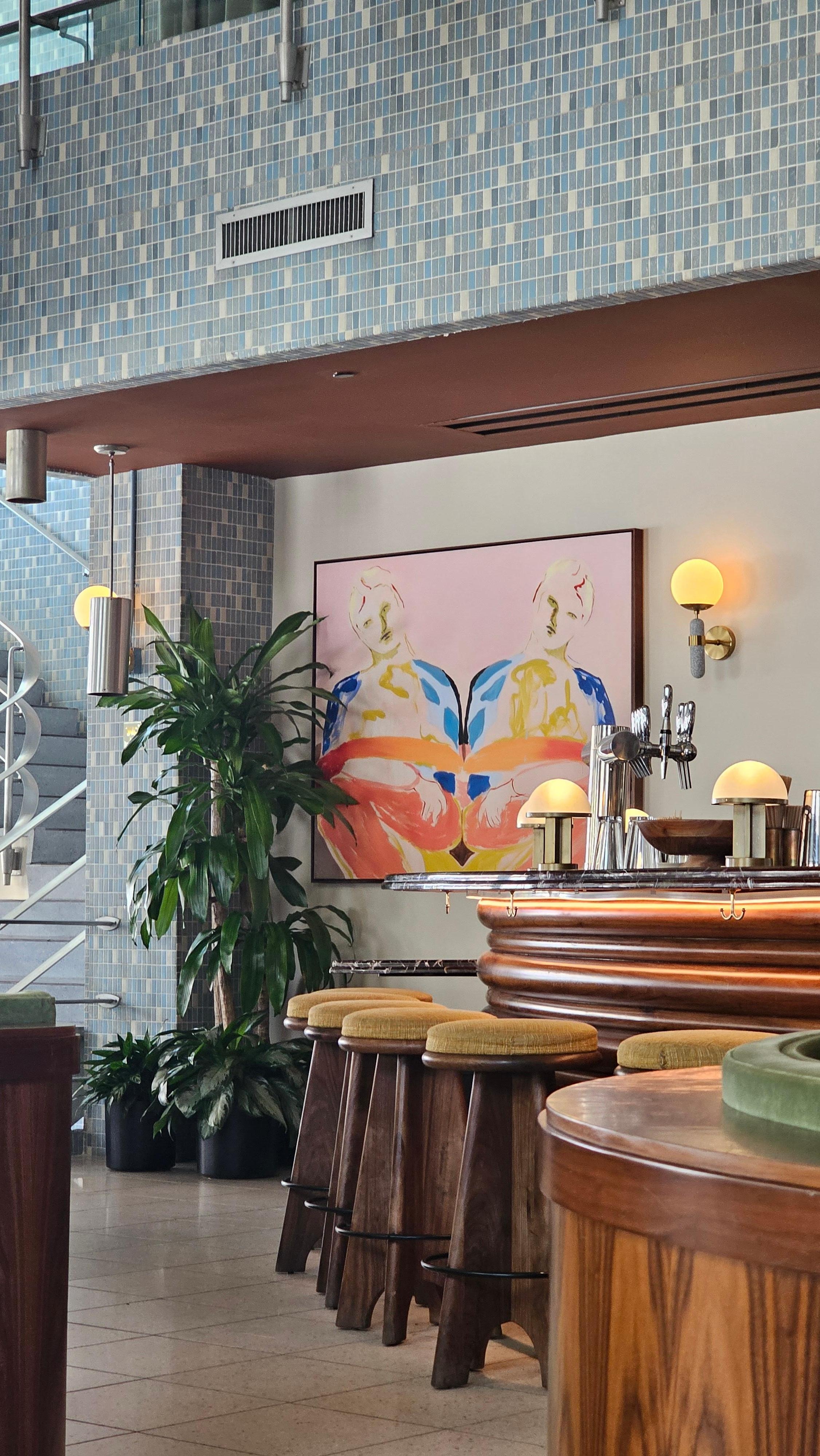 Lobby bar