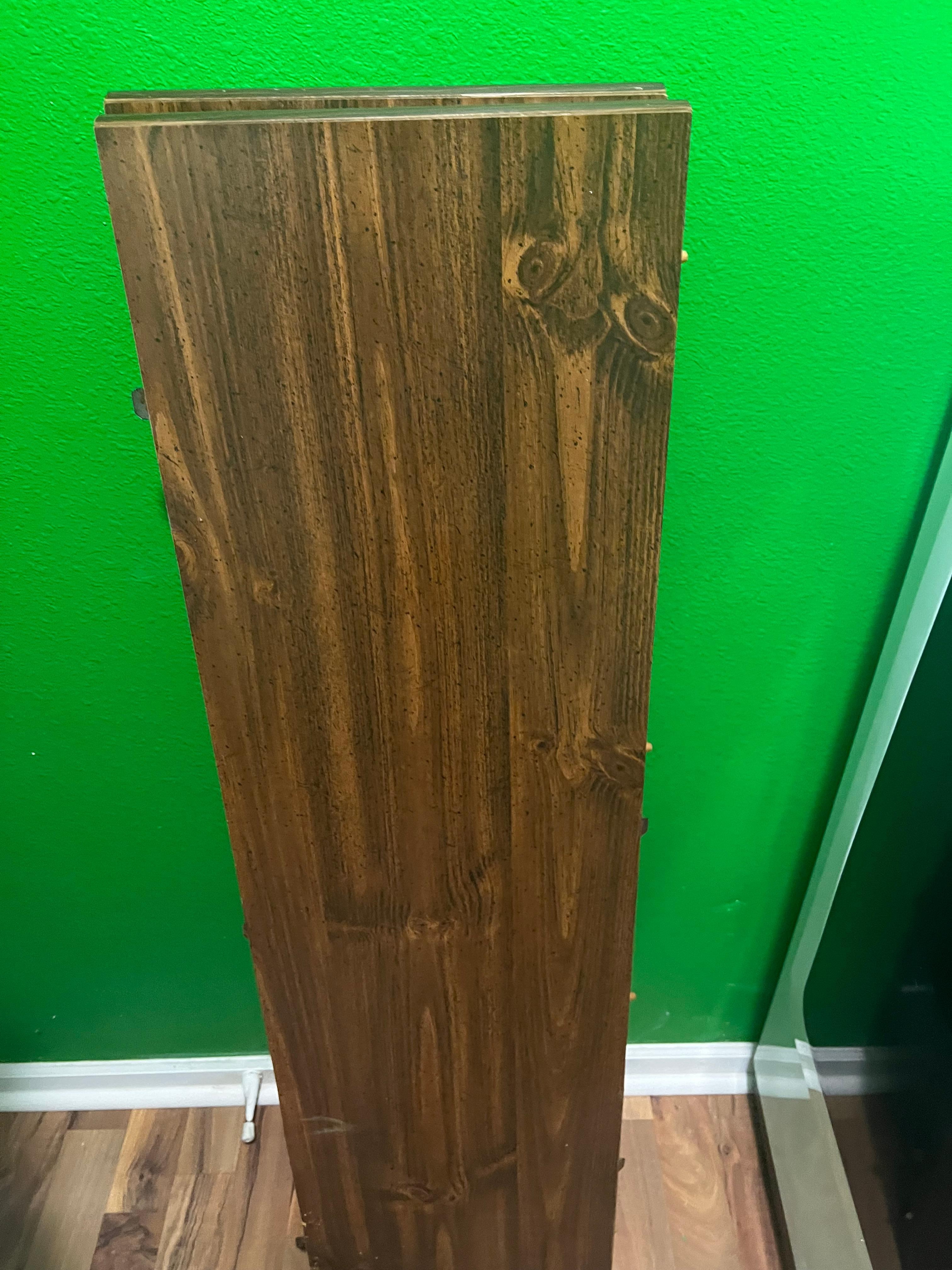 Extenders/leaves for table 