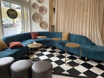 The lobby of Hotel Shattuck Plaza