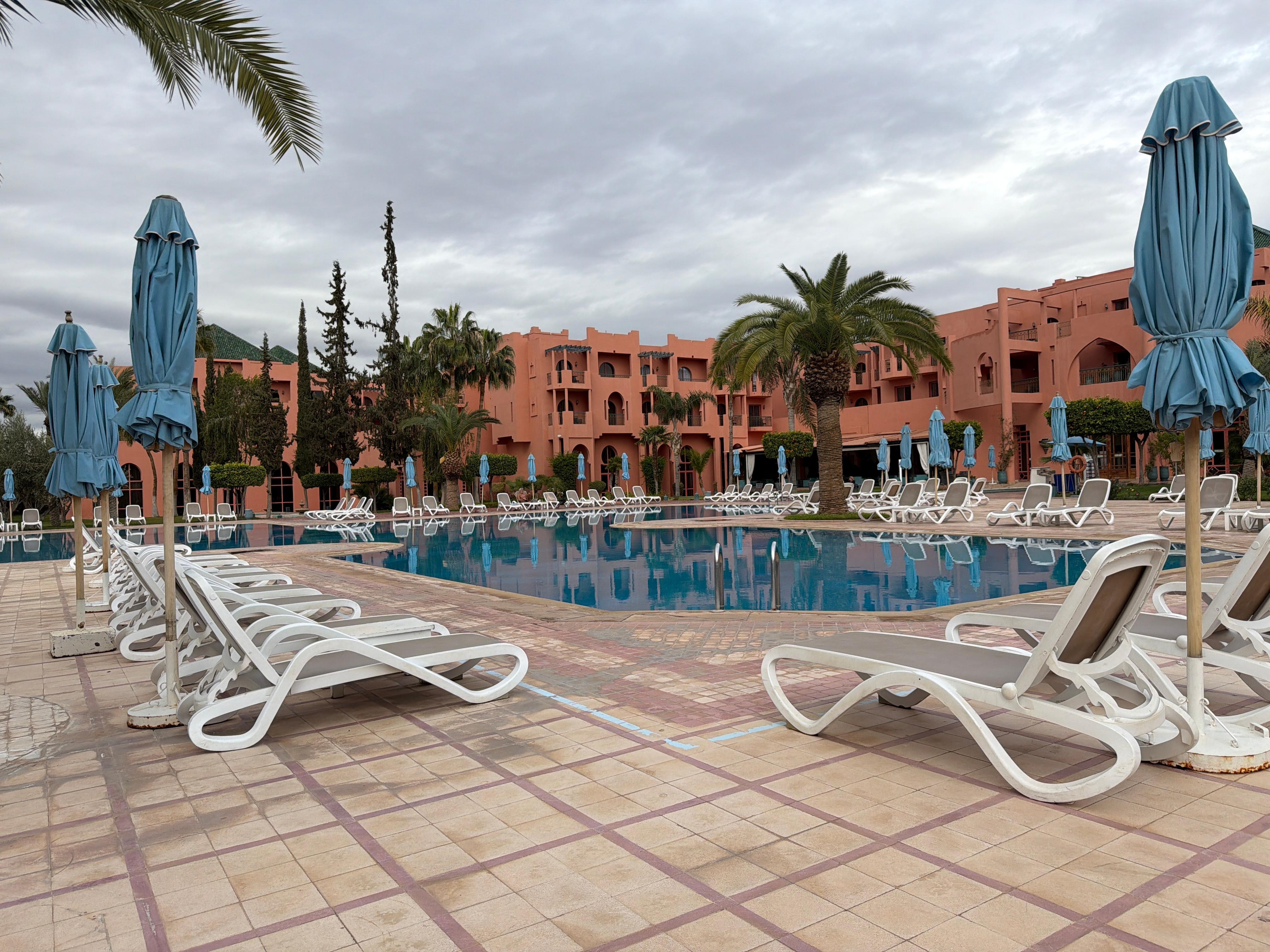 Lovely pool, unfortunately weather wasn’t best on day I took this