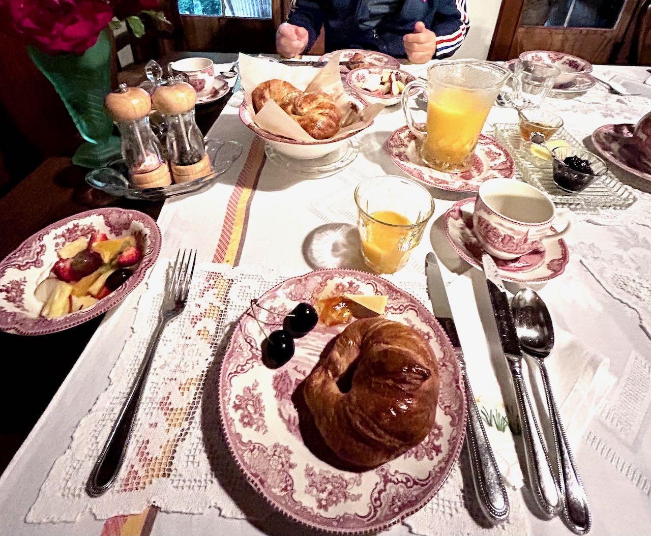 Et on ne voit pas le plat chaud (exemple: omelette au fromage)