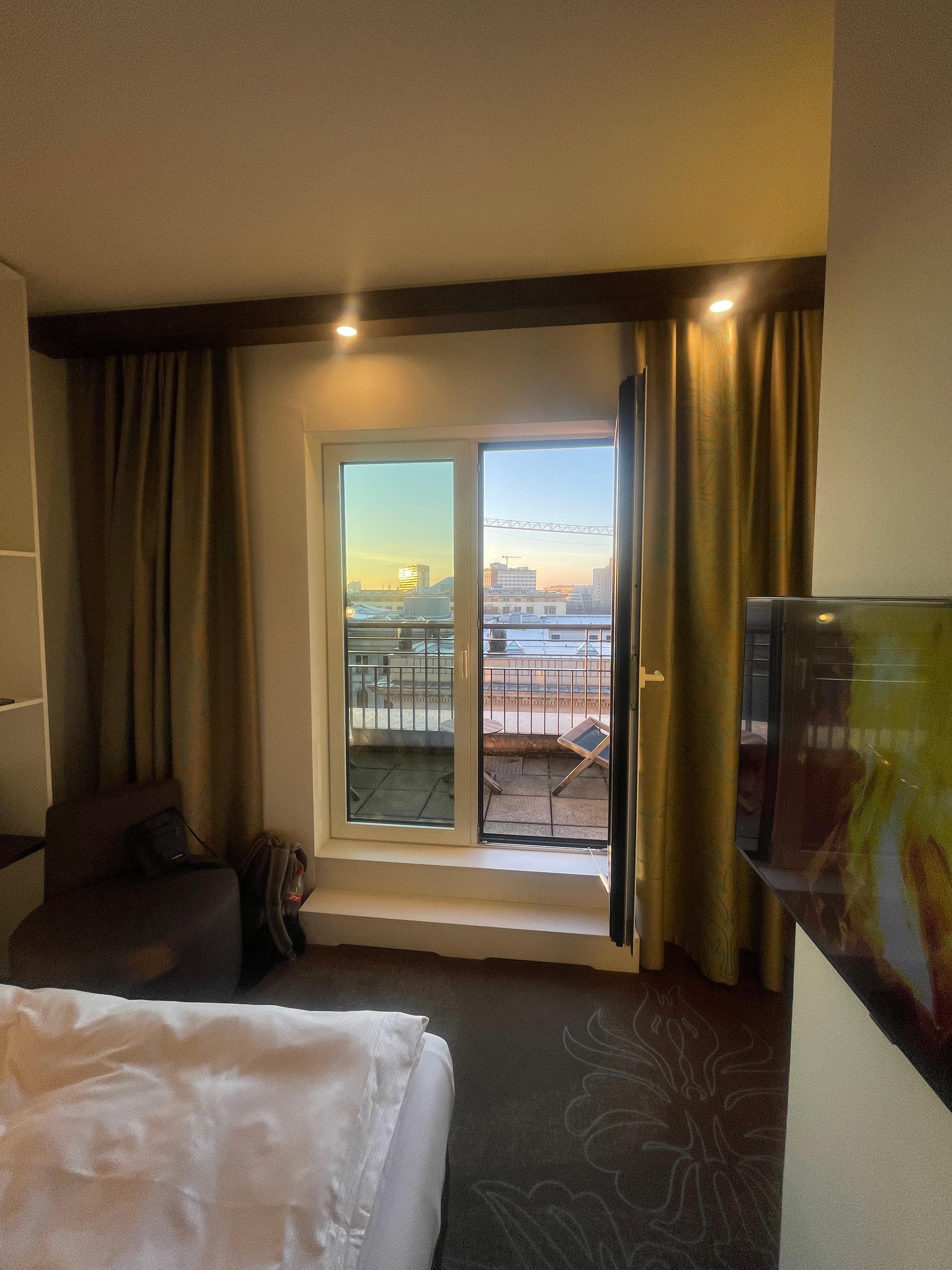 Sonnenuntergang  über den Dächern von Berlin 