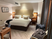 Delux room £250 inc breakfast