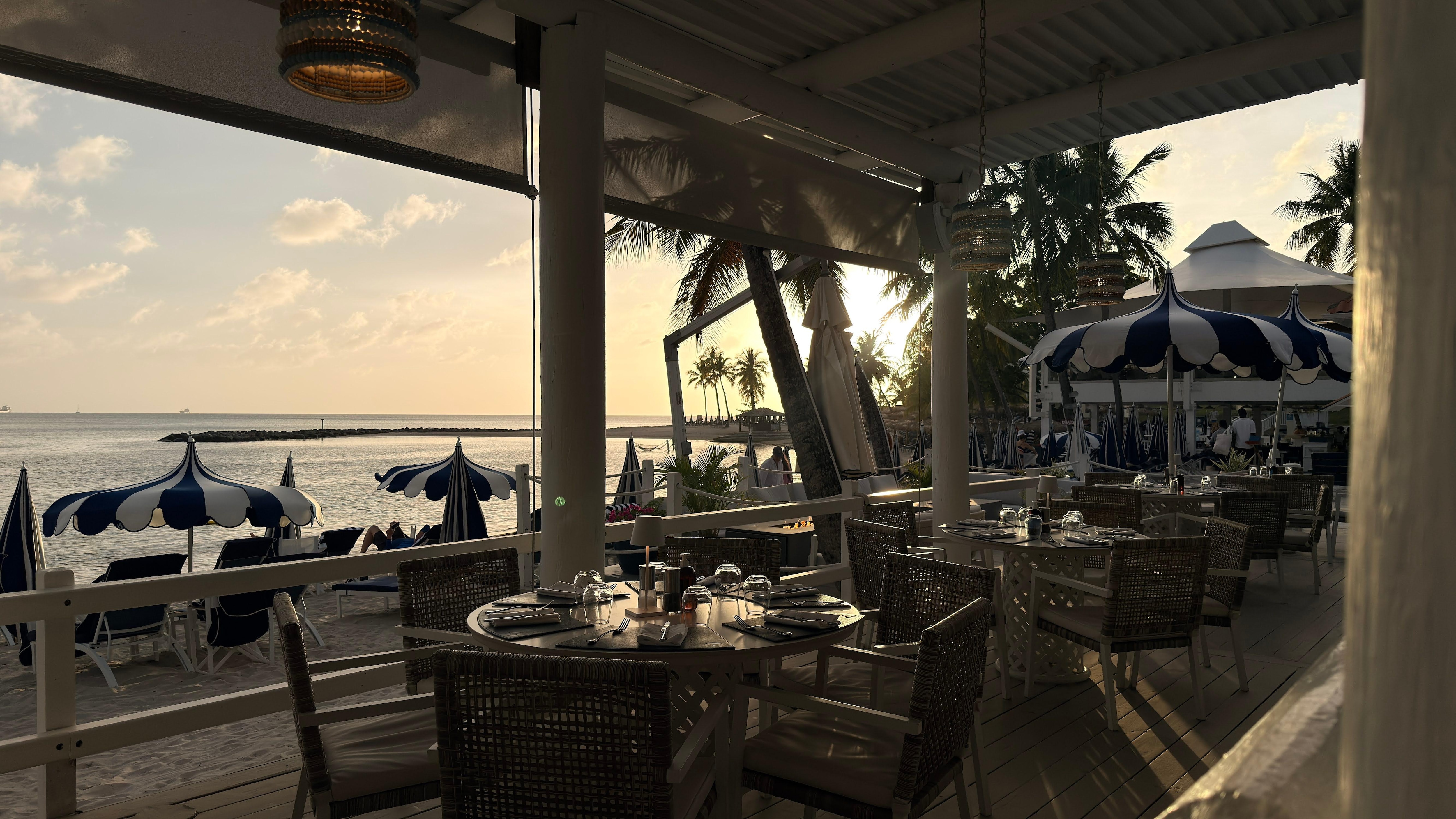 Upper deck restaurant