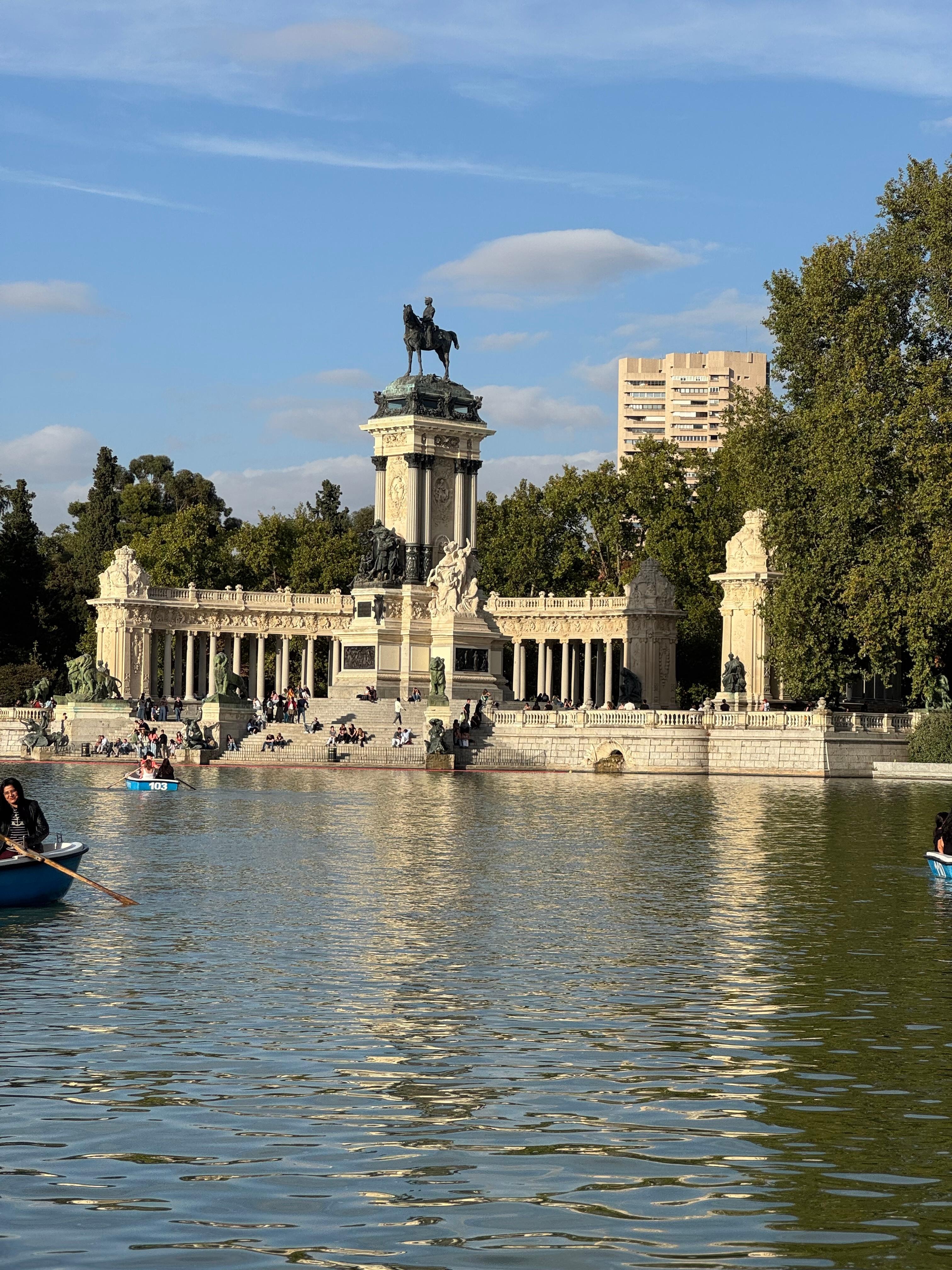 Experience. Landmarks at the heart of the park