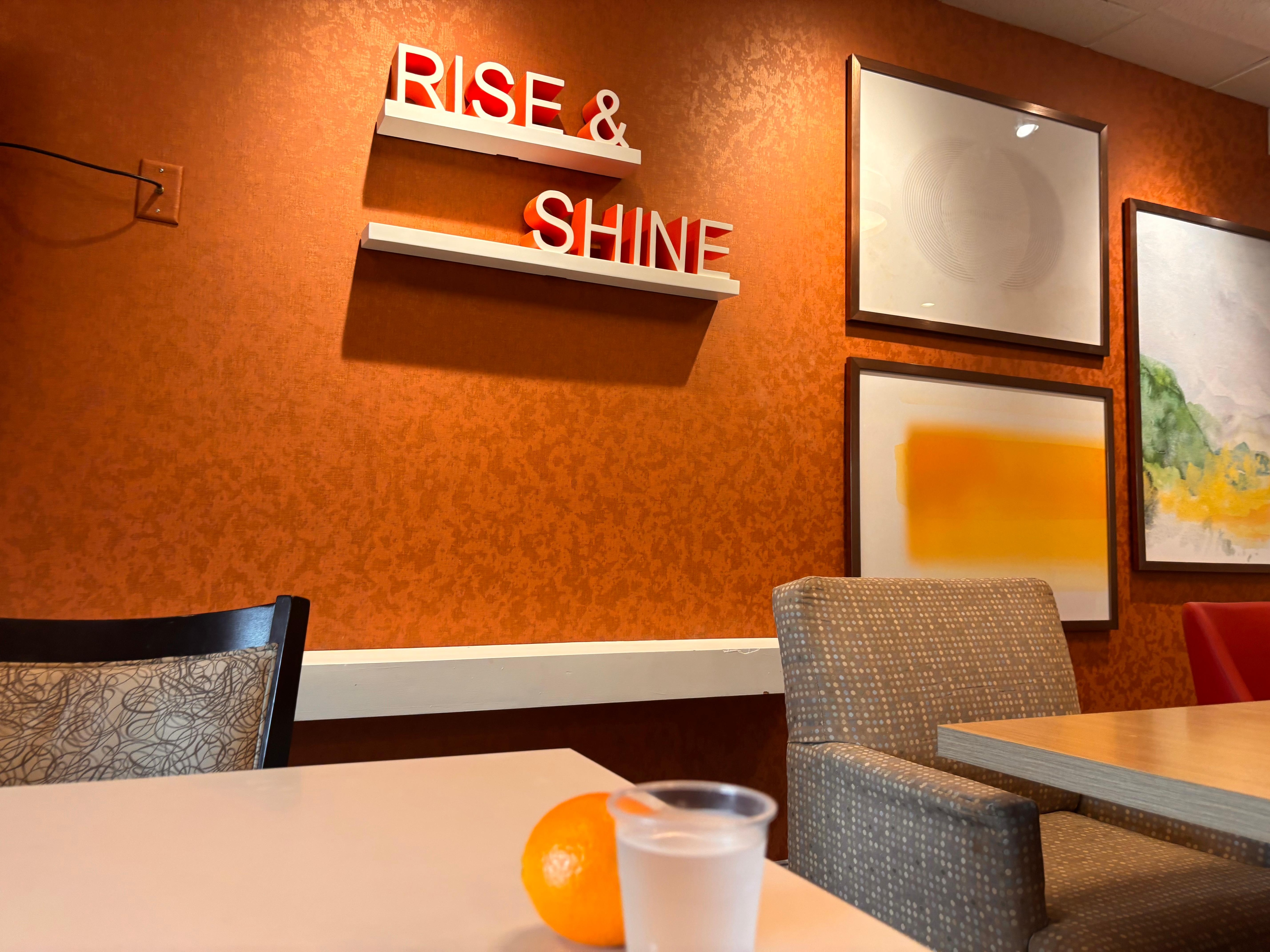 Breakfast room