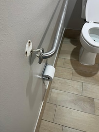 Very dangerous if this safety rail was needed.