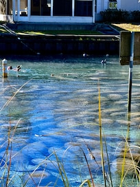 Visited Three Sisters park which is very close by.