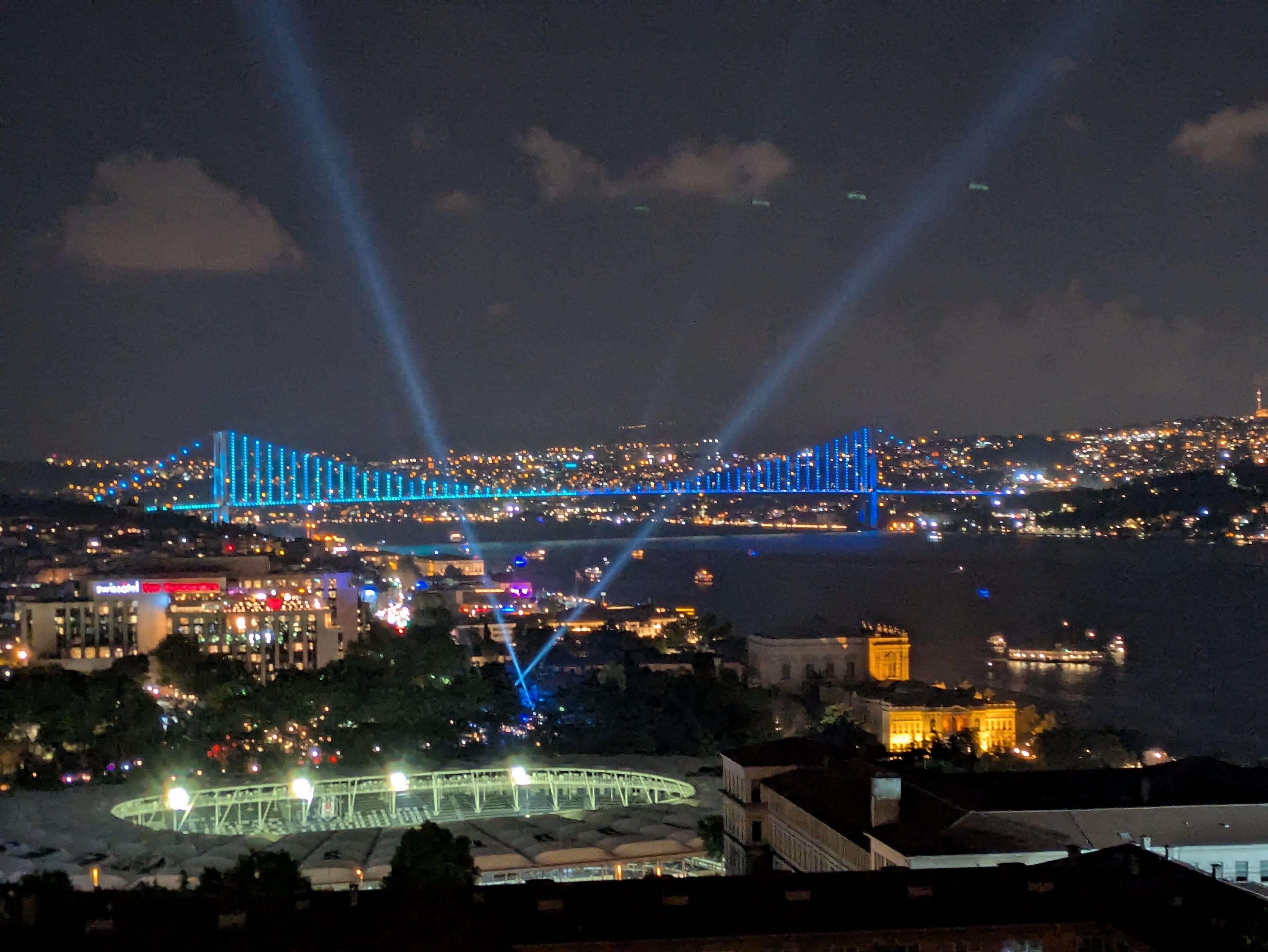 部屋からの夜景