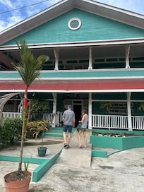 front of Grab Bahia. There is a cute lil Pizza kitchen out front.