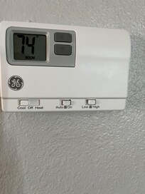 The temperature outside that evening was 79 degrees. In our room the temperature was 75. We were sweating trying to sleep.