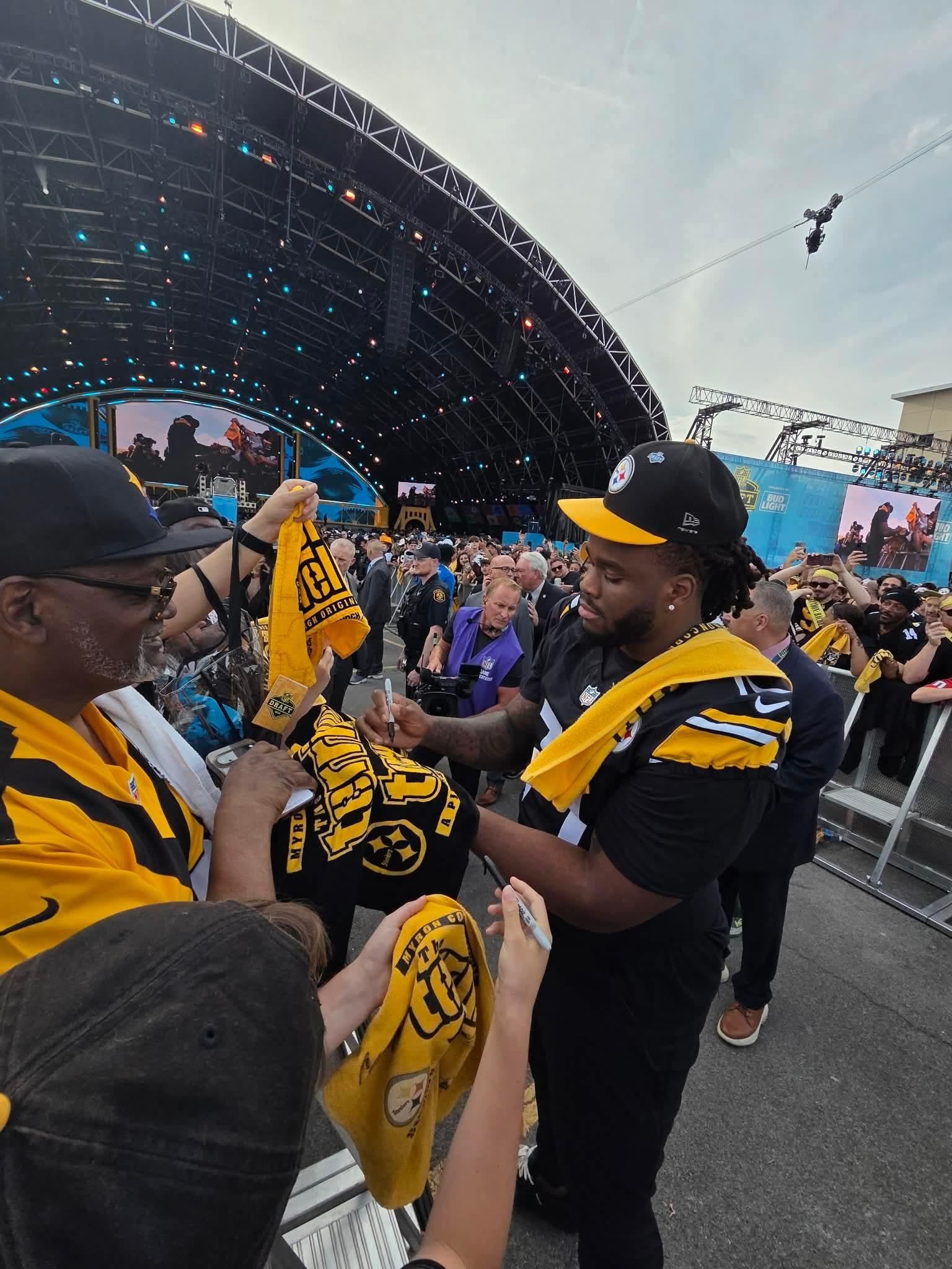 Got my towel autographed by Steelers 1st round pick 
