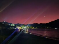 Coco beach just a walk a block or 2 away.