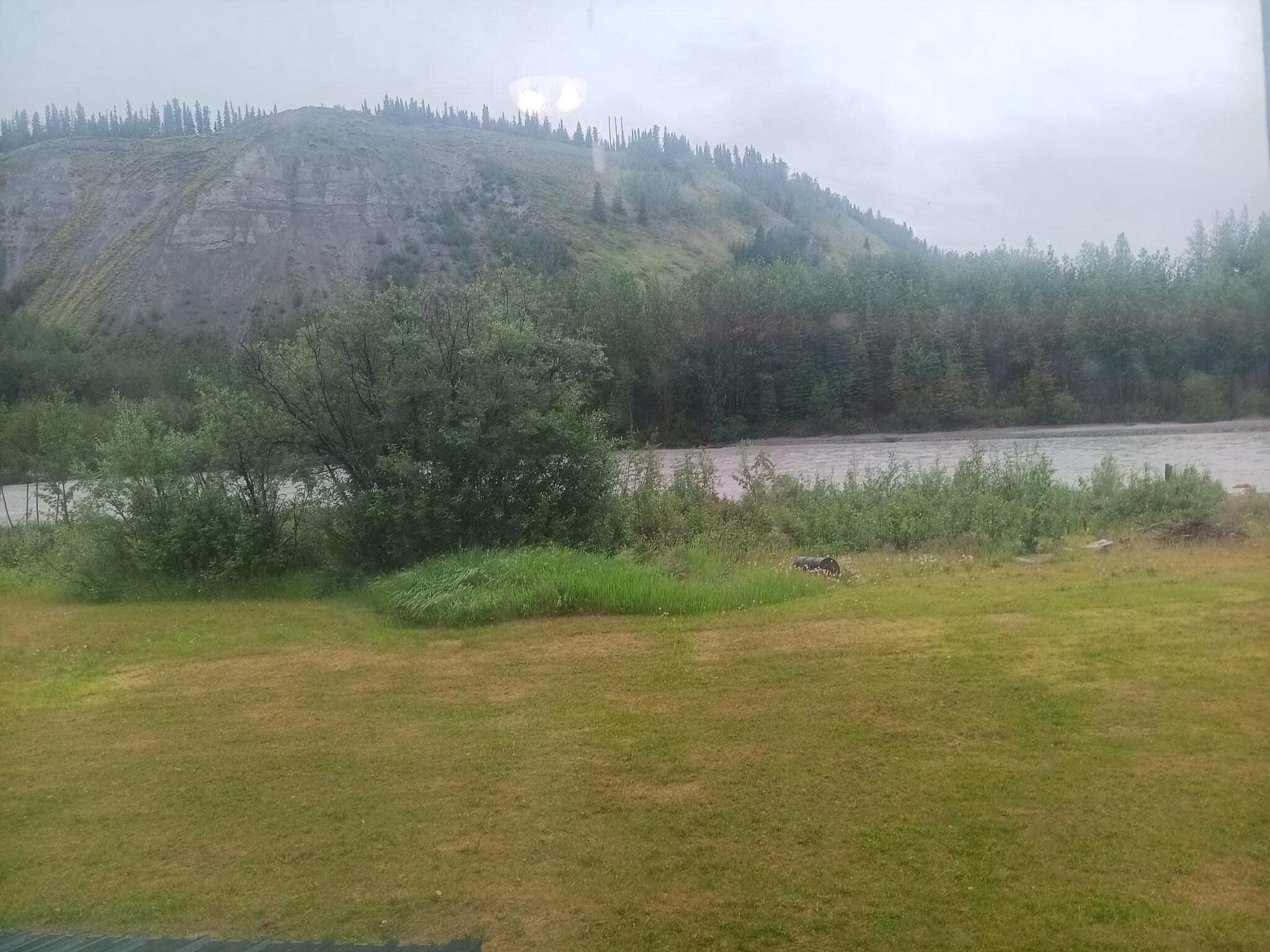 What you can see while you are pooping.