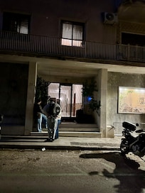 Front access with lock box for key.