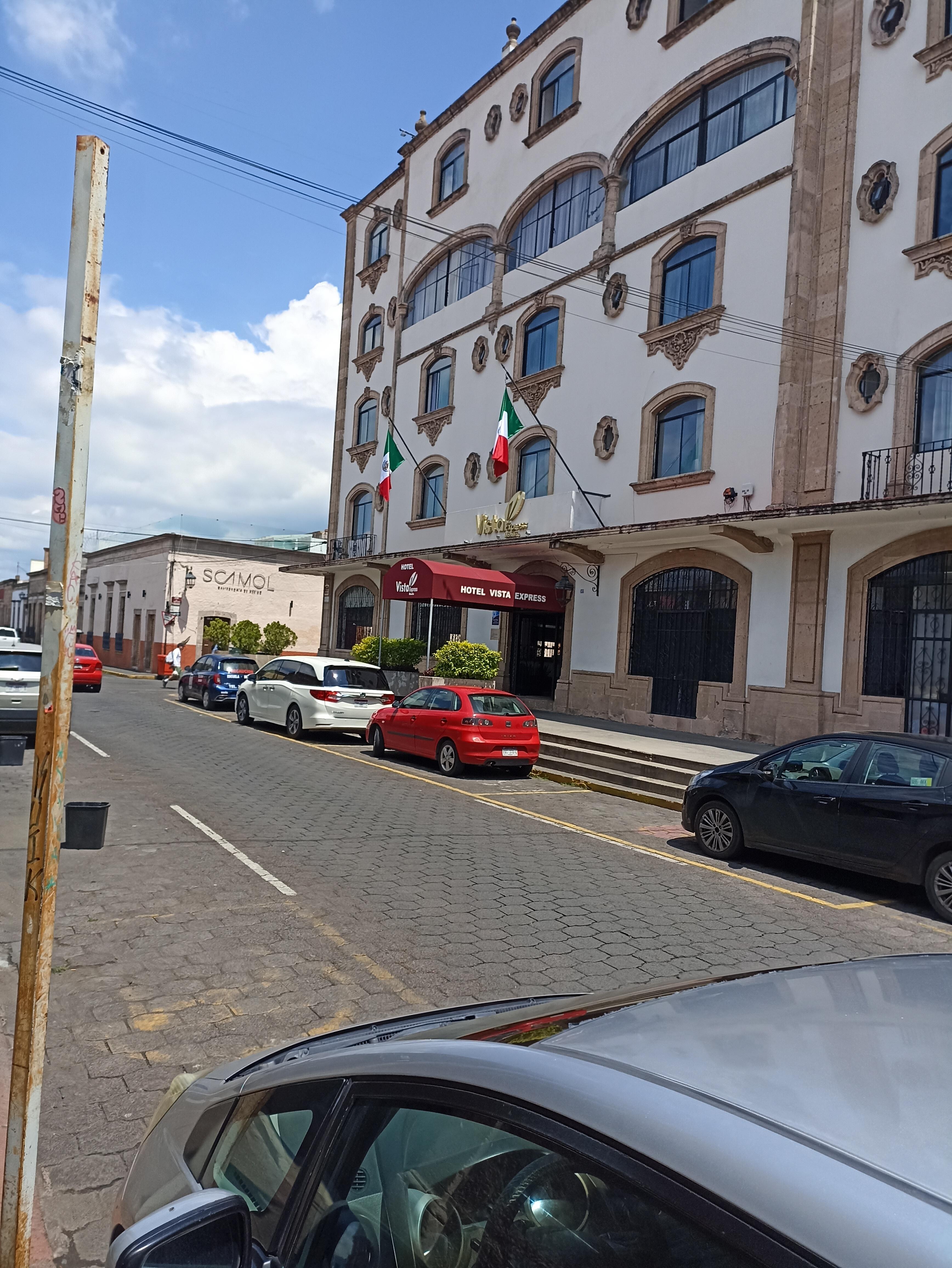 Fachada del Hotel