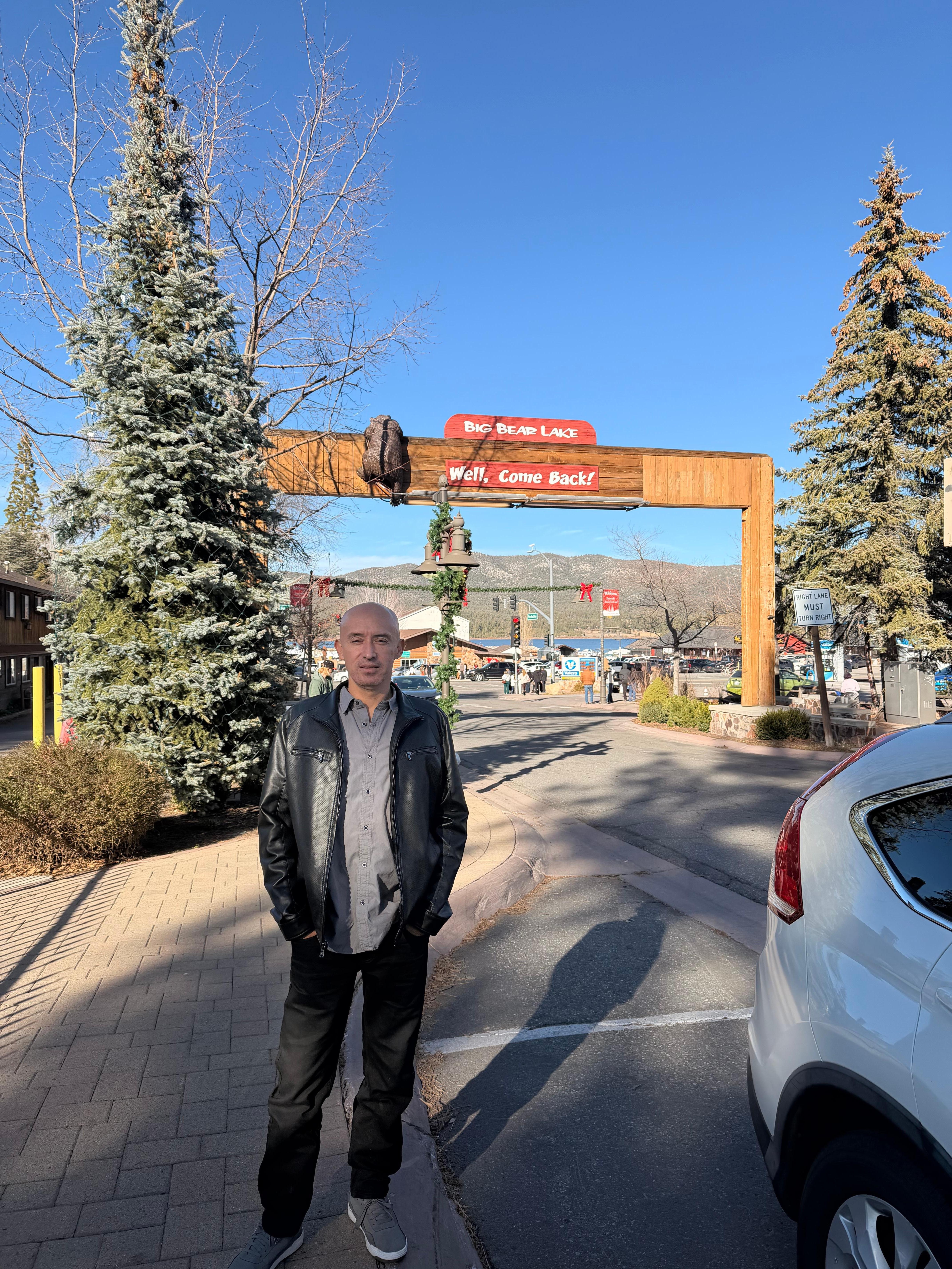 This is steps away from the property you cross street lake is there and all the shops are minutes away