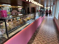 Forster desert shop