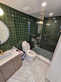 Spacious bathroom with shower