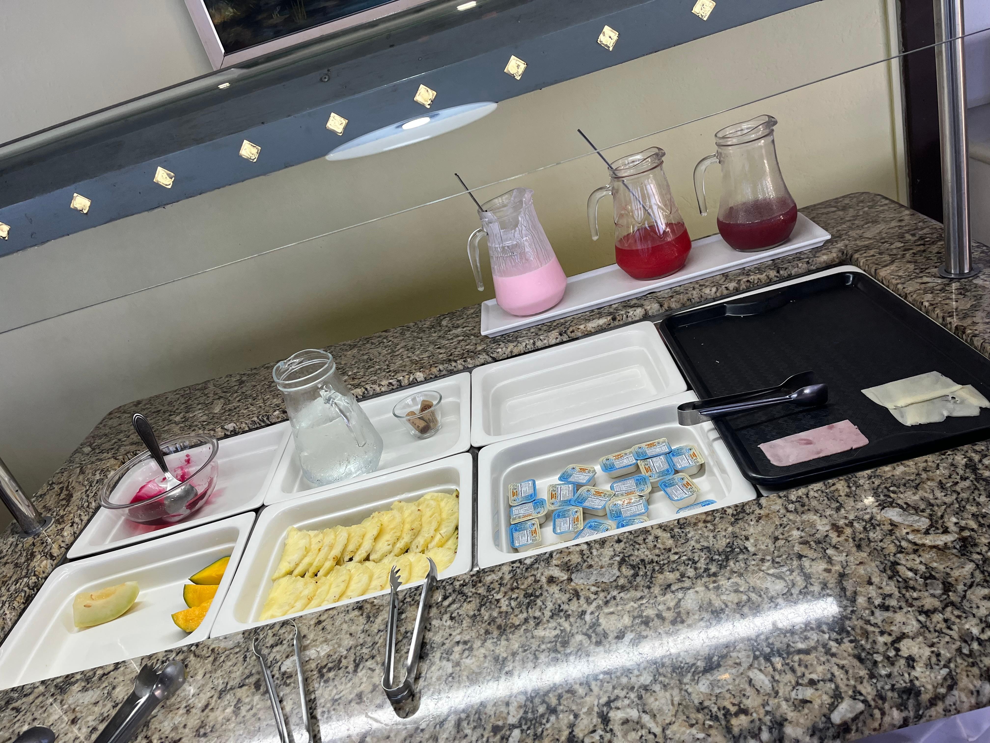 Os frios nunca davam para o período do café 