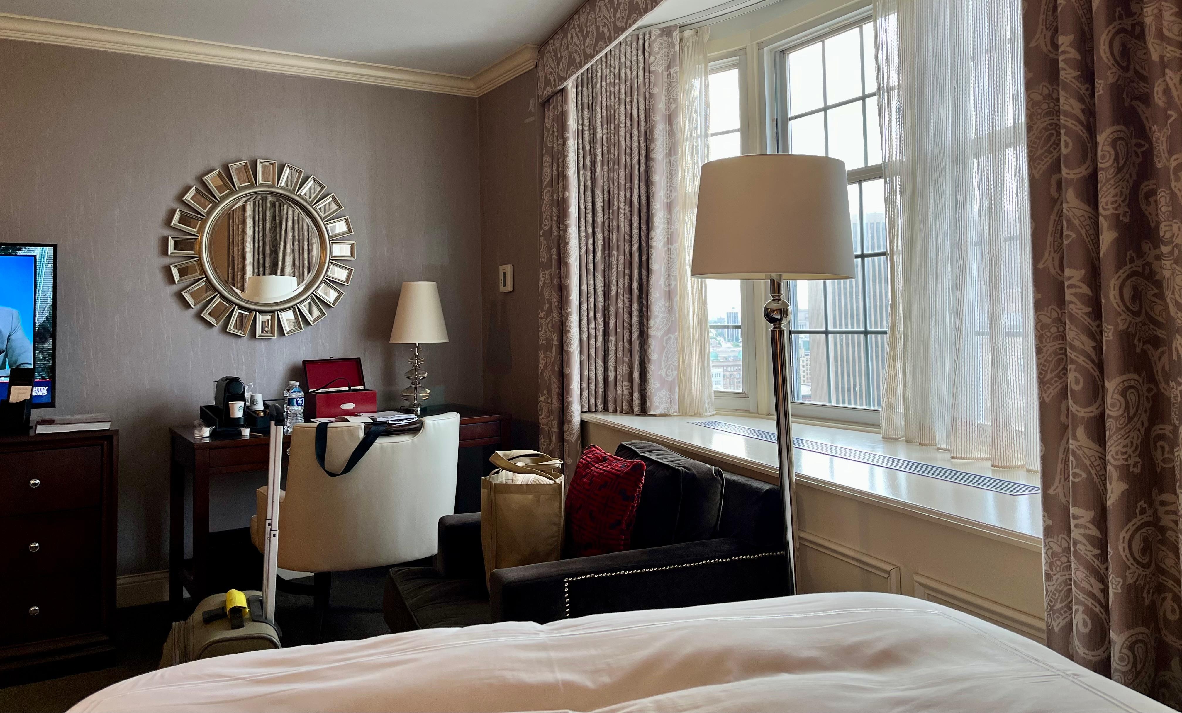 Guest room