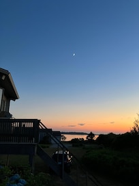The deck is wonderful. Beautiful views and lovely breezes .