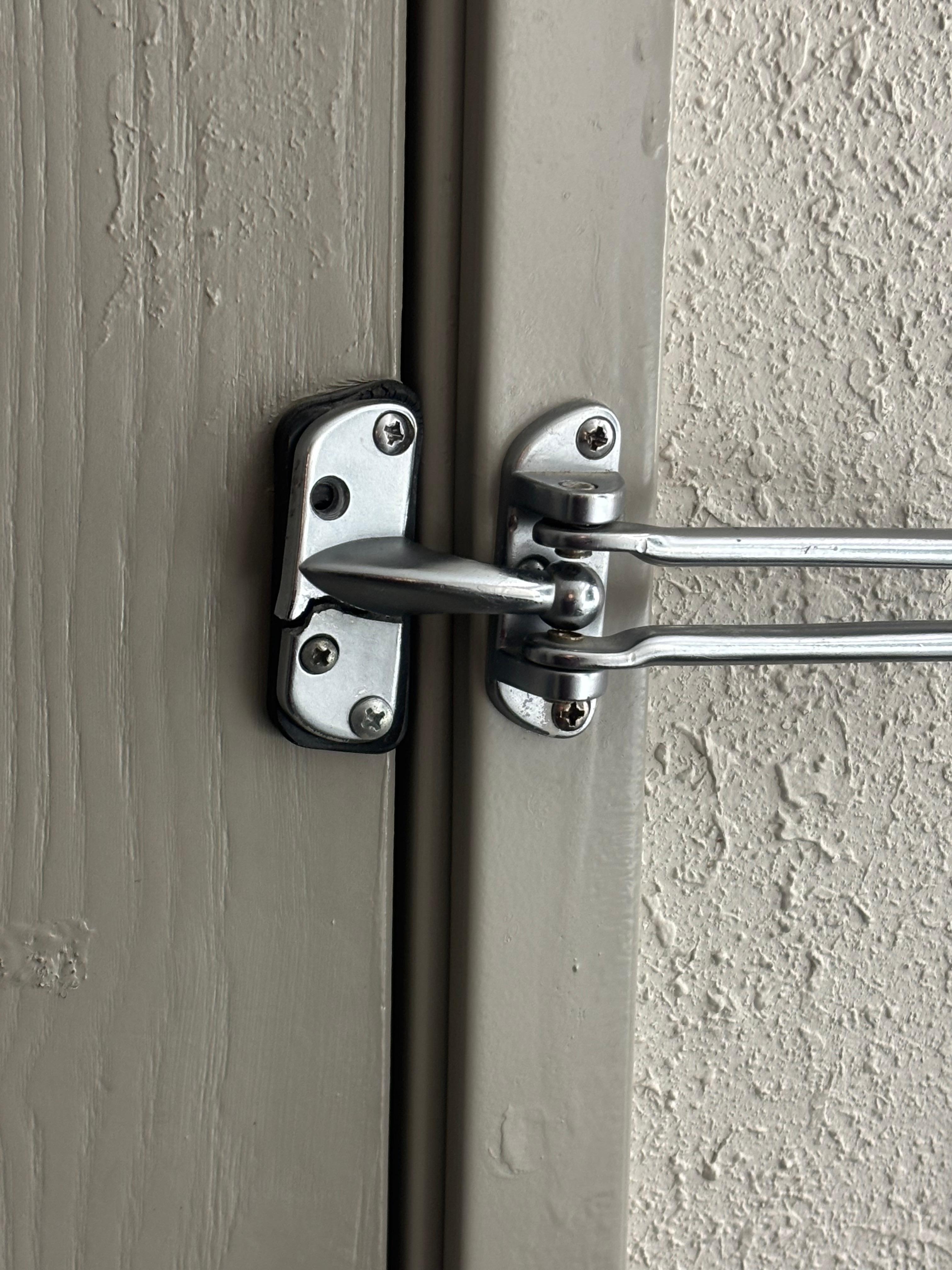 Broken door latch 