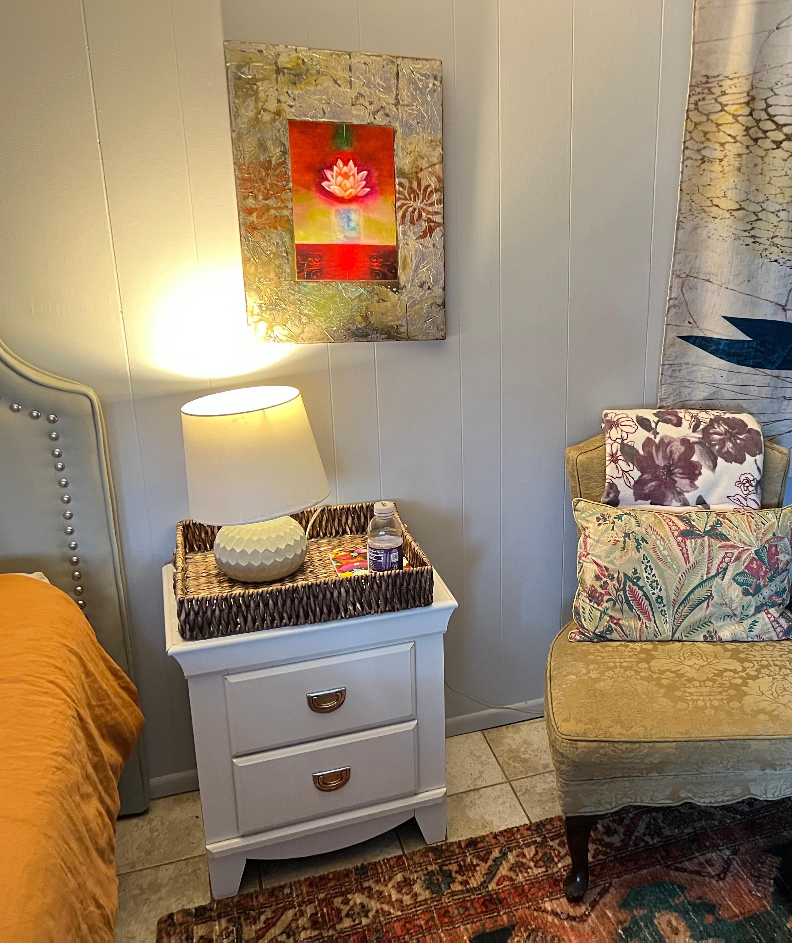 Sitting chair & Night stand 