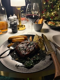 Dinner in the Huntington Grill. Worth every penny