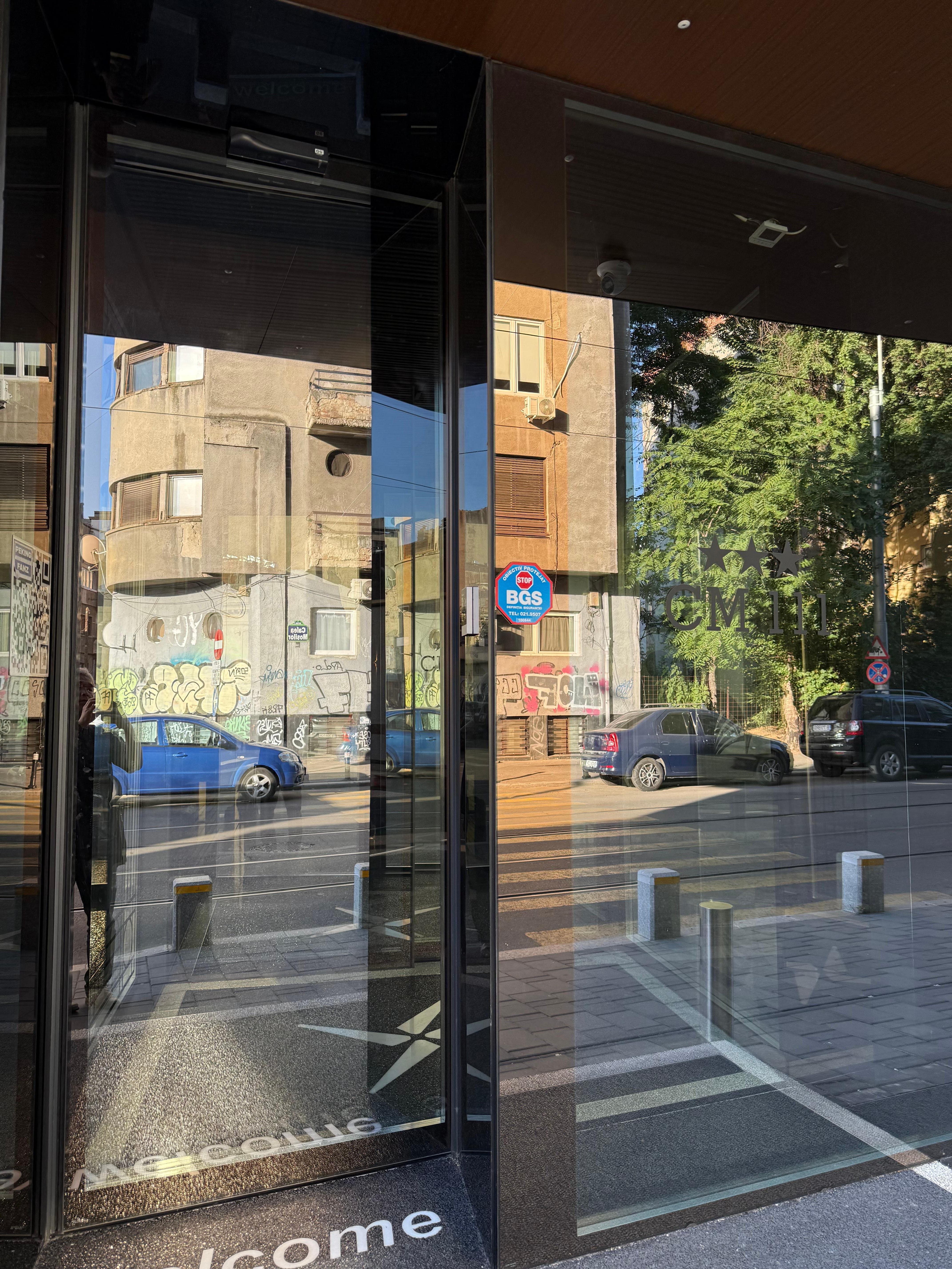 玄関でテンキー