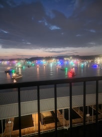 All the boats waiting for the fireworks