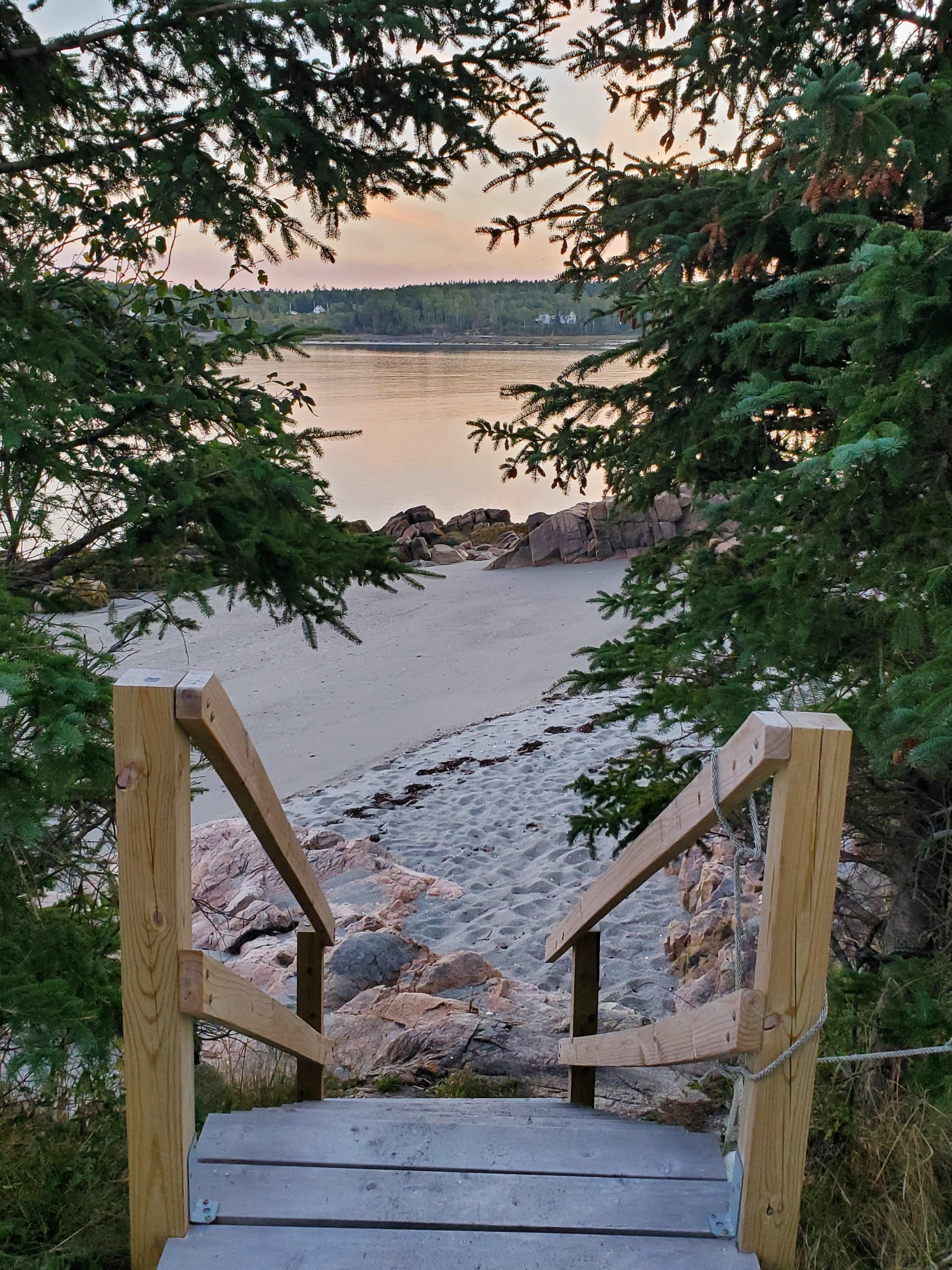 steps to front beach