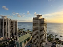 View of the beach (partial) from the rear building