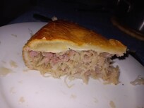 Tourte a la choucroute acheté sur Colmar et cuite au four du logement