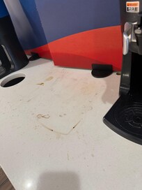 Dirty in the eating area