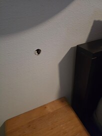 This is unacceptable. This would take you 20 min to fix!