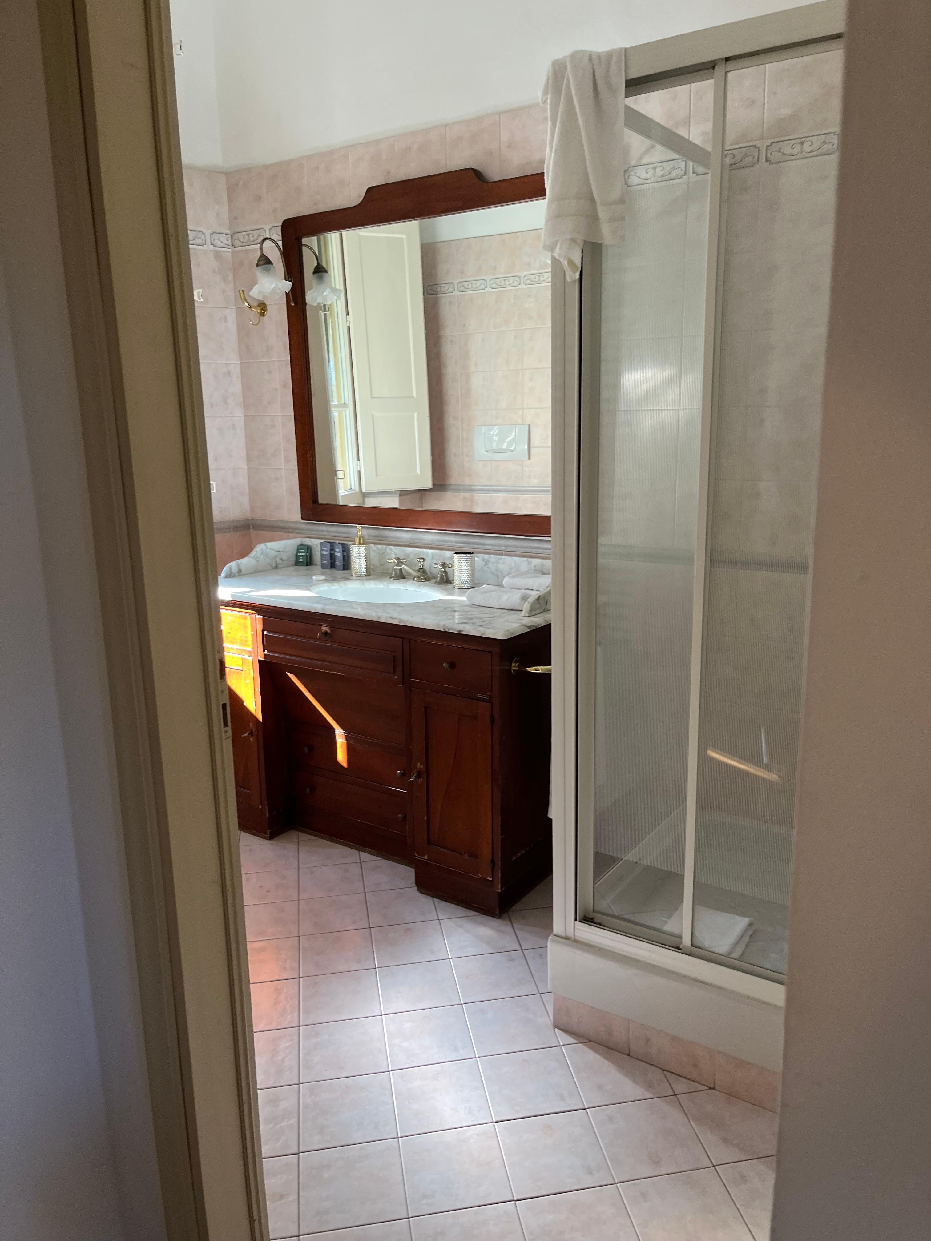 Upstairs bathroom
