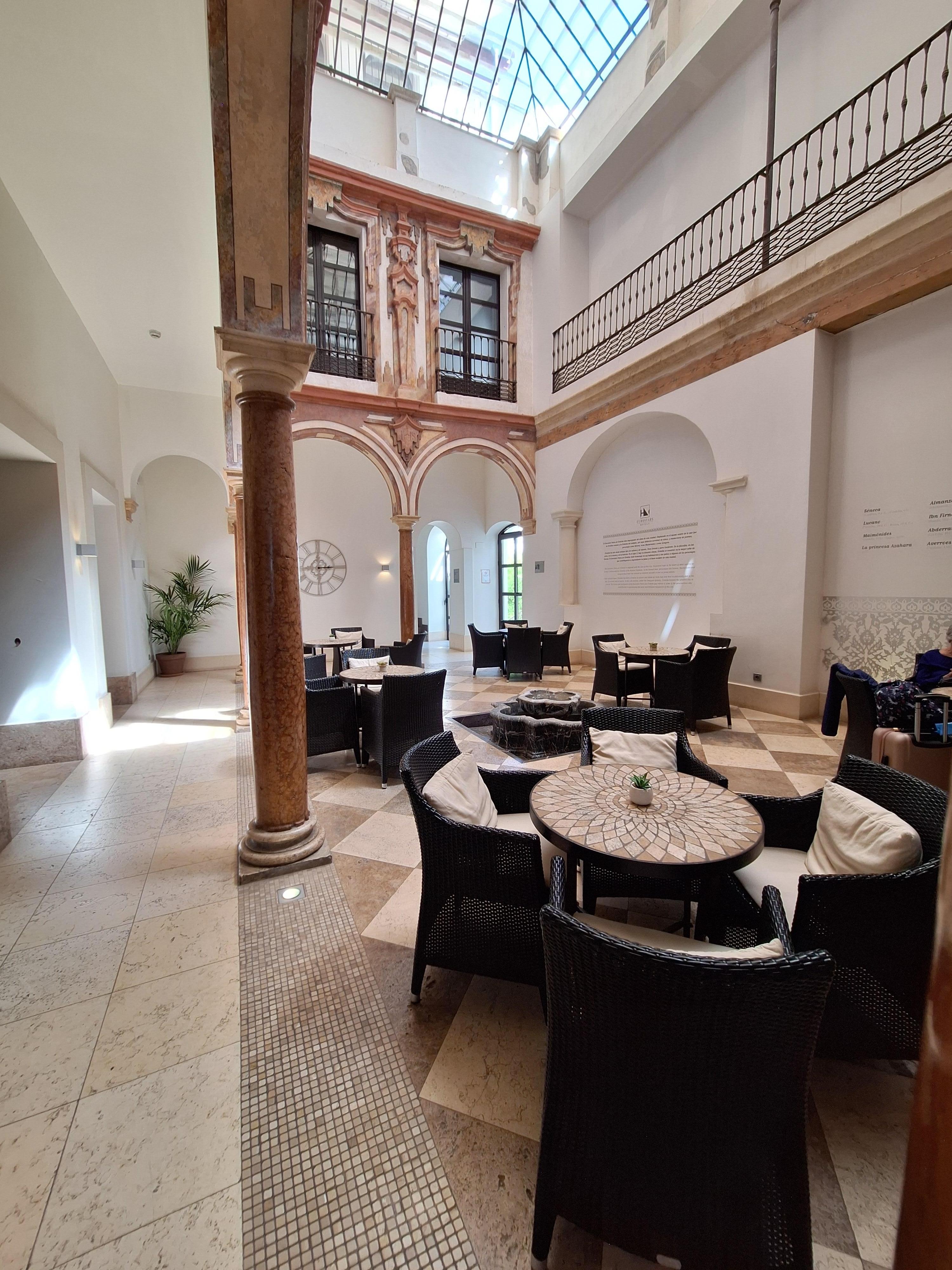 Uno de los patios