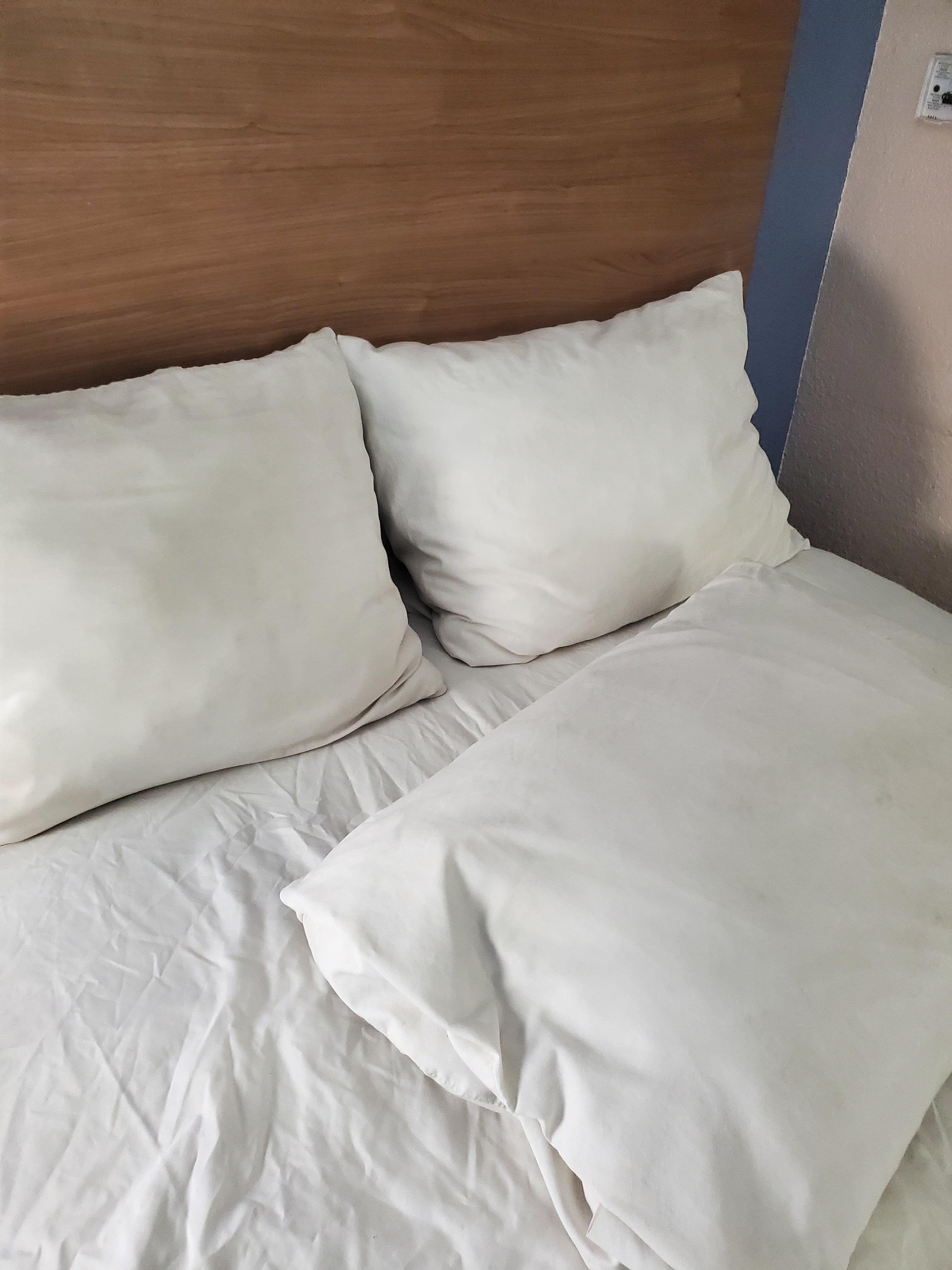 Stained linen. I guess it's clean.