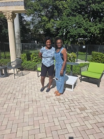 Lisa Renee & Cassandra