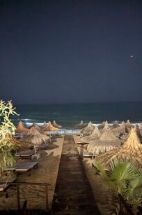 Strand bei Nacht