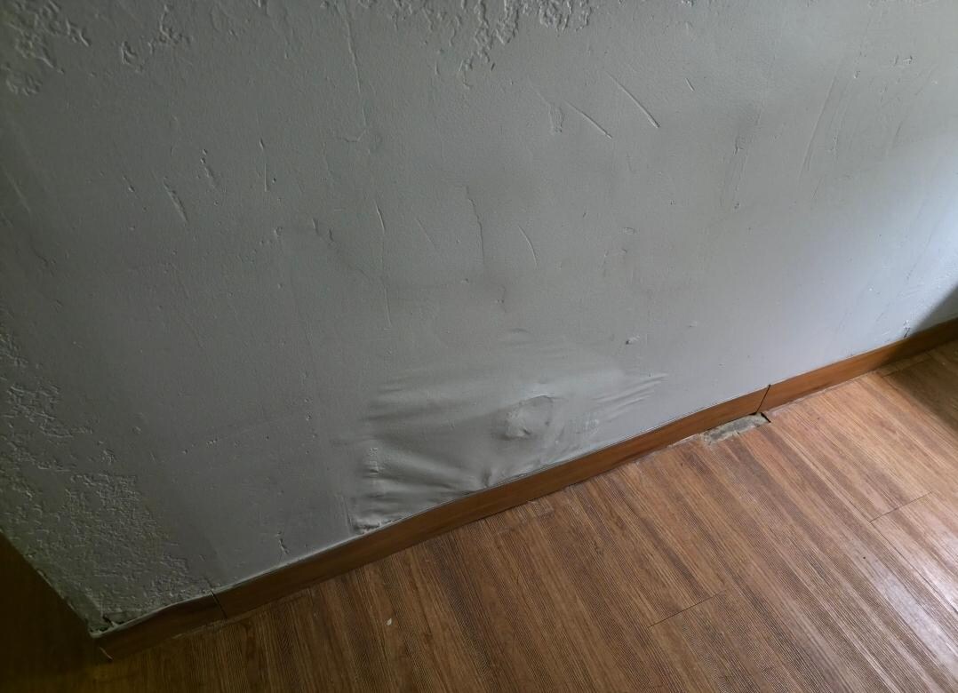 Room 111 bedroom wall